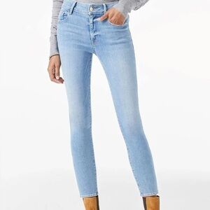 Frame Le One Skinny Jean